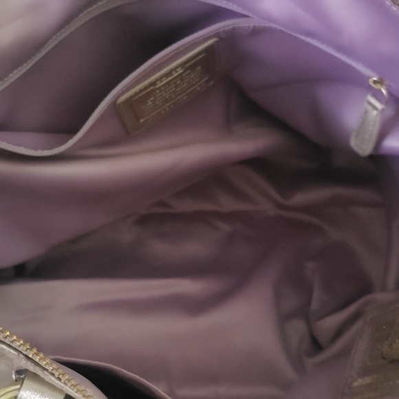 coach purse - Picture 3 of 4